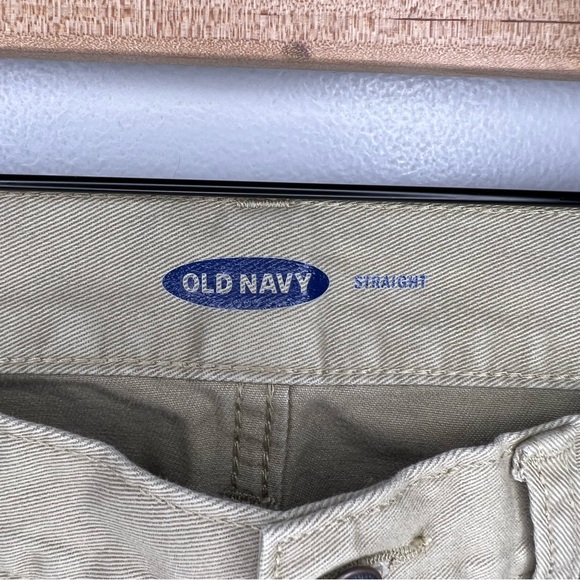 NWT NEW Old Navy Straight Leg Khaki Pants in Tan 32 x 30 - Picture 3 of 7